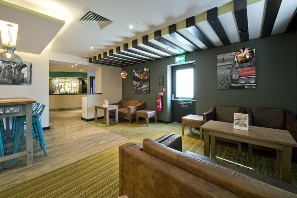 Premier Inn London Edgware Barnet Esterno foto